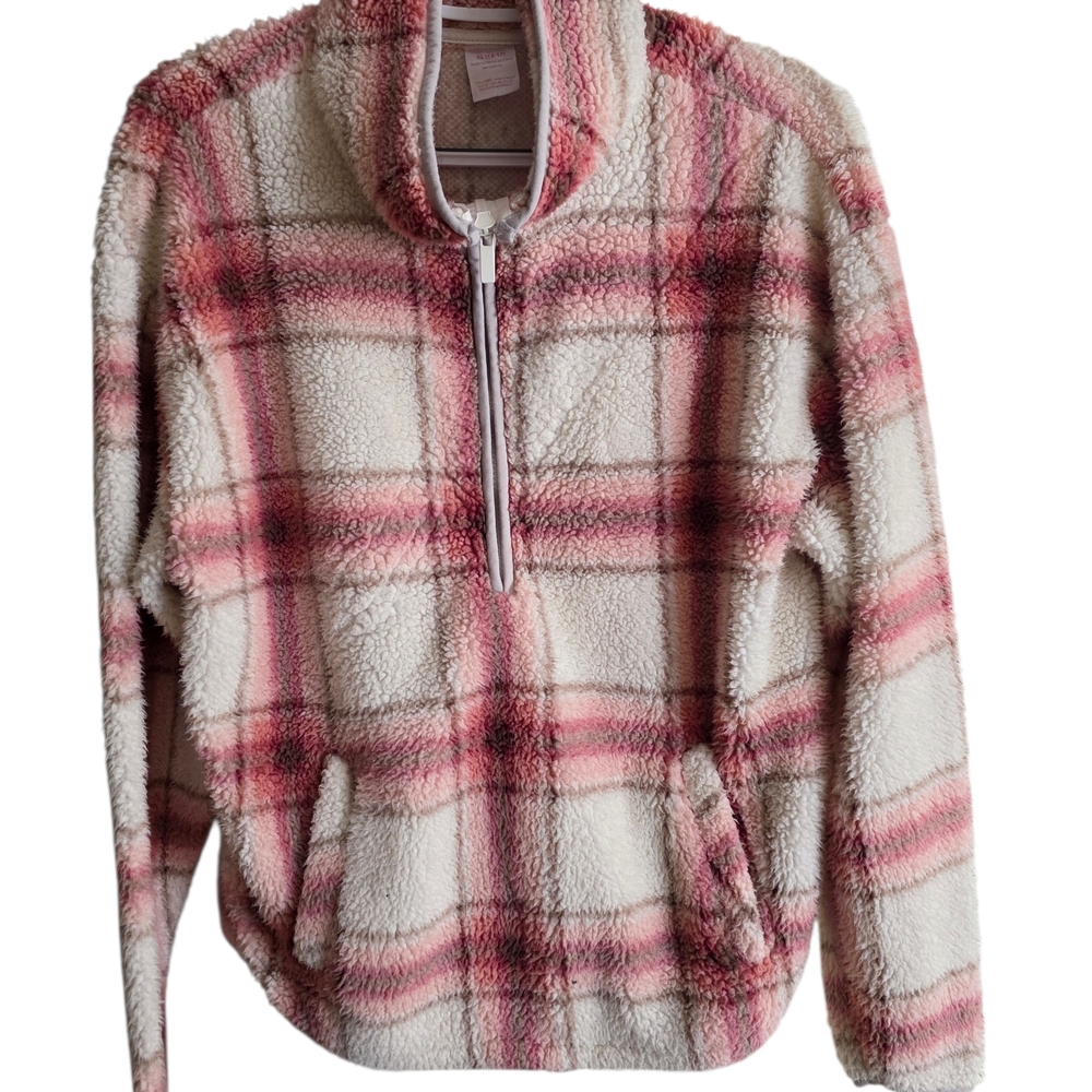 No Boundaries Pink and Cream Plaid Sherpa Half-Zip Pullover